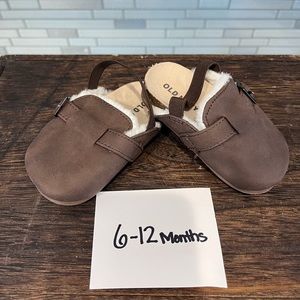 NEW Old Navy Cozy Faux-Suede Clog Shoes sz 18-24m